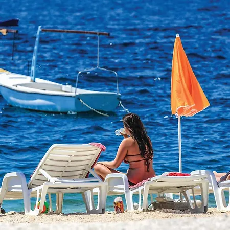 Stunning In Okrug Gornji With Wifi * Trogir