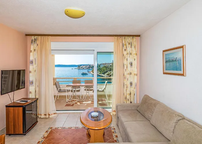 In Okrug Gornji Trogir